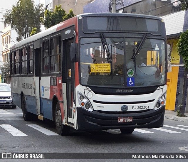 Viação Sul Fluminense RJ 202.051 na cidade de Volta Redonda, Rio de Janeiro, Brasil, por Matheus Martins da Silva. ID da foto: 7903139.