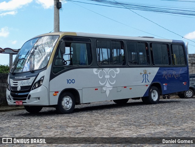 Turin Transportes 100 na cidade de Ouro Preto, Minas Gerais, Brasil, por Daniel Gomes. ID da foto: 7907887.