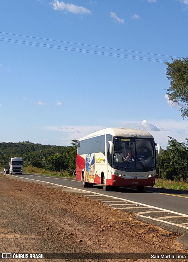 Empresa Lider 120 na cidade de Lagoa do Piauí, Piauí, Brasil, por San Martin Lima. Número da foto: #7906955.