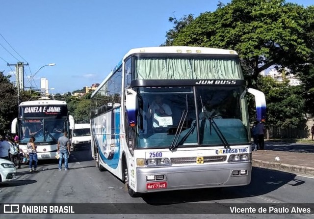 Cardoso Turismo 2500 na cidade de Belo Horizonte, Minas Gerais, Brasil, por Vicente de Paulo Alves. ID da foto: 7906629.