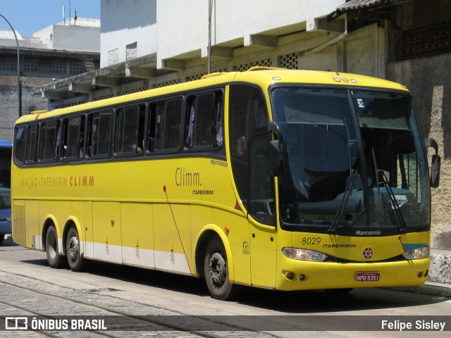 Viação Itapemirim 8029 na cidade de Rio de Janeiro, Rio de Janeiro, Brasil, por Felipe Sisley. Número da foto: #7973070.