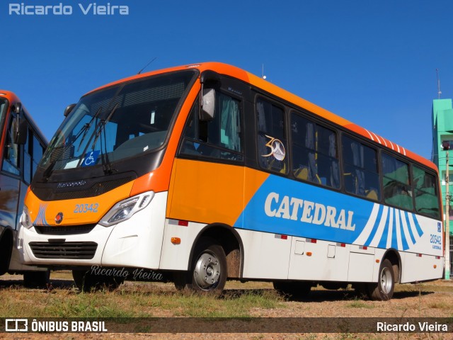 Catedral Turismo 20342 na cidade de Águas Claras, Distrito Federal, Brasil, por Ricardo Vieira. ID da foto: 7972936.