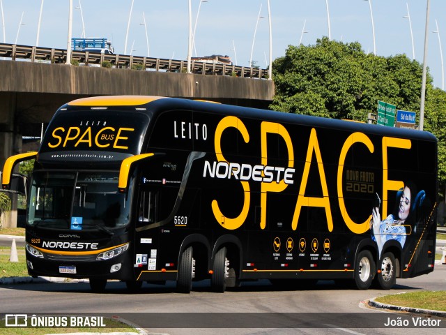 Expresso Nordeste 5620 na cidade de Florianópolis, Santa Catarina, Brasil, por João Victor. Número da foto: #7997072.