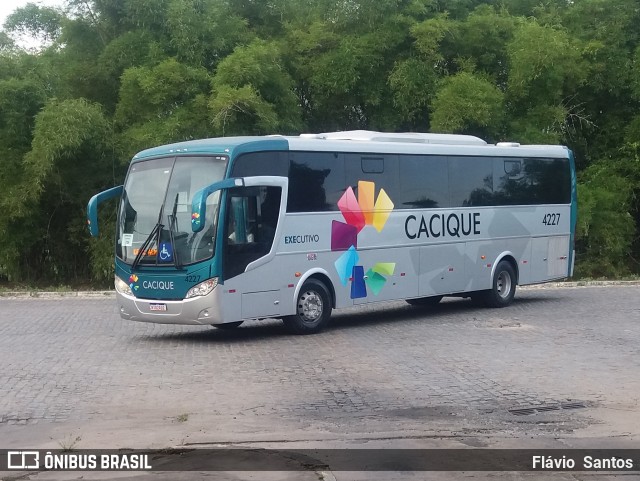 Cacique Transportes 4227 na cidade de Cruz das Almas, Bahia, Brasil, por Flávio  Santos. Número da foto: #8000033.