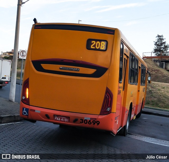 Coletivos São Lucas 30699 na cidade de Belo Horizonte, Minas Gerais, Brasil, por Júlio César. Número da foto: #8014010.