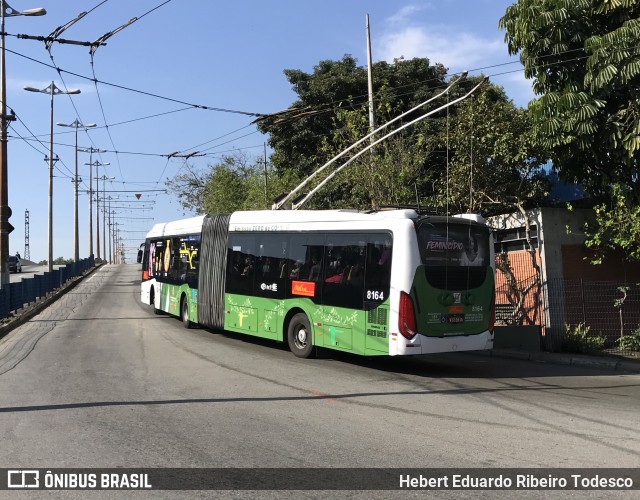 Metra - Sistema Metropolitano de Transporte 8164 na cidade de Santo André, São Paulo, Brasil, por Hebert Eduardo Ribeiro Todesco. ID da foto: 8013756.