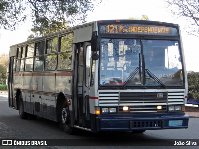 CUTCSA - Companhia Uruguaia de Transporte Coletivo 113 na cidade de Montevideo, Montevideo, Uruguai, por João Silva. Número da foto: #8025838.