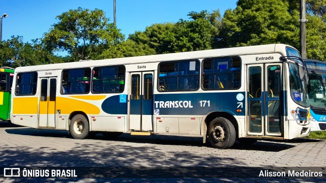 Transcol - Transportes Coletivos Ltda. 171 na cidade de Recife, Pernambuco, Brasil, por Alisson Medeiros. Número da foto: #8022386.