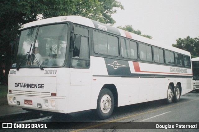 Auto Viação Catarinense 5084 na cidade de Curitiba, Paraná, Brasil, por Douglas Paternezi. Número da foto: #8028514.