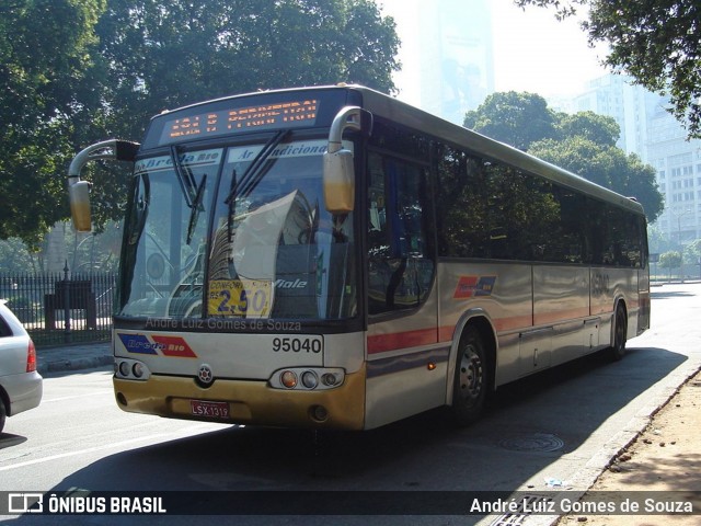 Breda Rio 95040 na cidade de Rio de Janeiro, Rio de Janeiro, Brasil, por André Luiz Gomes de Souza. ID da foto: 8027660.