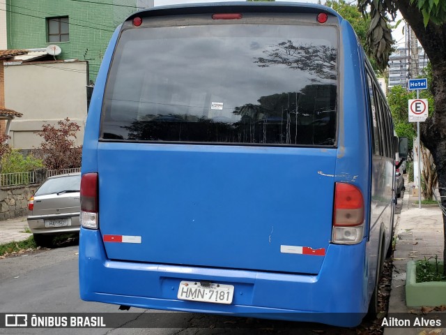 Ônibus Particulares 7181 na cidade de Belo Horizonte, Minas Gerais, Brasil, por Ailton Alves. Número da foto: #8026941.