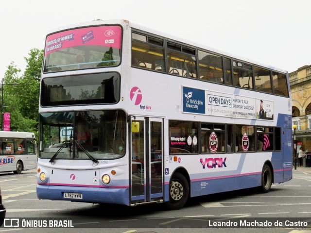 First York 32262 na cidade de York, North Yorkshire, Inglaterra, por Leandro Machado de Castro. ID da foto: 8028029.