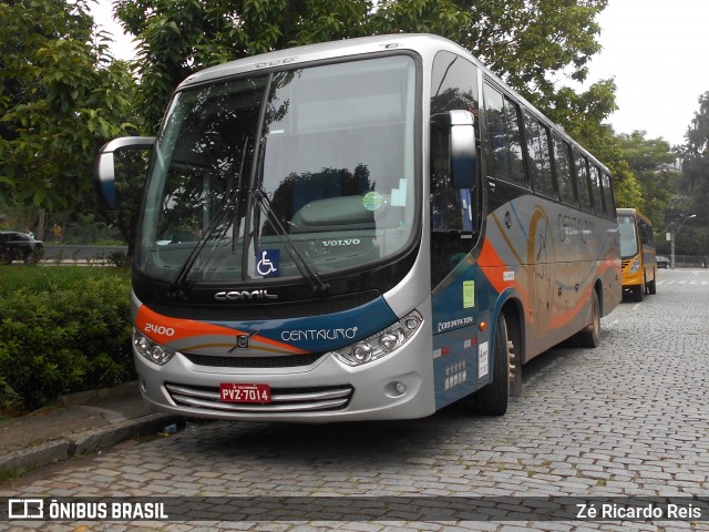 Centauro Turismo 2400 na cidade de Petrópolis, Rio de Janeiro, Brasil, por Zé Ricardo Reis. ID da foto: 8030048.