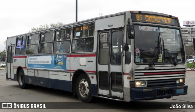 CUTCSA - Companhia Uruguaia de Transporte Coletivo 927 na cidade de Montevideo, Montevideo, Uruguai, por João Silva. Número da foto: #8031501.