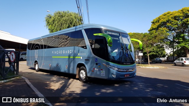 Viação Garcia 8214 na cidade de Maringá, Paraná, Brasil, por Elvio Antunes. ID da foto: 8032455.