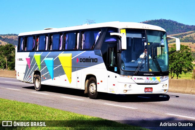 Domínio Transportadora Turística 335 na cidade de Roseira, São Paulo, Brasil, por Adriano Duarte. Número da foto: #8036891.
