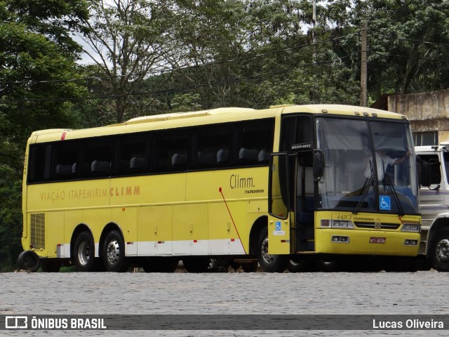 Viação Itapemirim 44203 na cidade de Manhuaçu, Minas Gerais, Brasil, por Lucas Oliveira. ID da foto: 8037026.