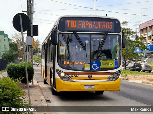 Companhia Carris Porto-Alegrense 0747 na cidade de Porto Alegre, Rio Grande do Sul, Brasil, por Max Ramos. ID da foto: 8035813.