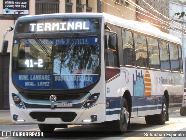 1º de Diciembre S.R.L. - Línea 41 03 na cidade de Asunción, Paraguai, por Sebastian Espinola. Número da foto: #8039408.