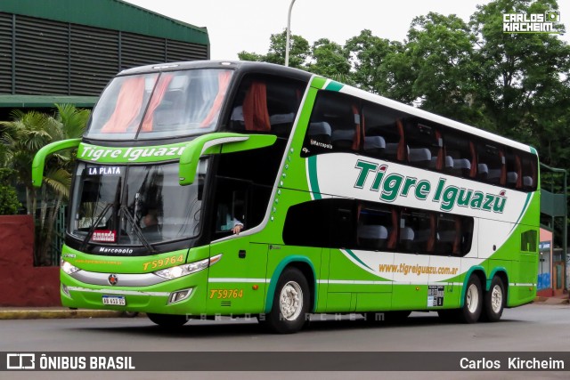 Expreso Tigre Iguazú T59764 na cidade de Puerto Iguazú, Iguazú, Misiones, Argentina, por Carlos Kircheim. Número da foto: #8040794.