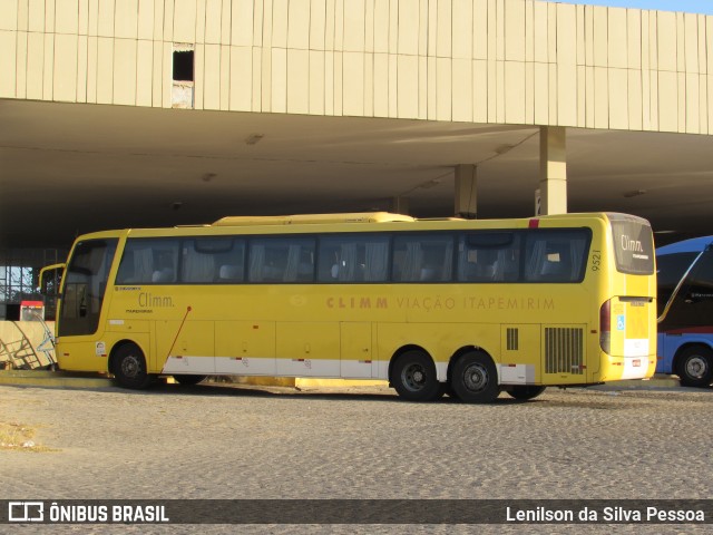 Viação Itapemirim 9521 na cidade de Caruaru, Pernambuco, Brasil, por Lenilson da Silva Pessoa. ID da foto: 8041296.