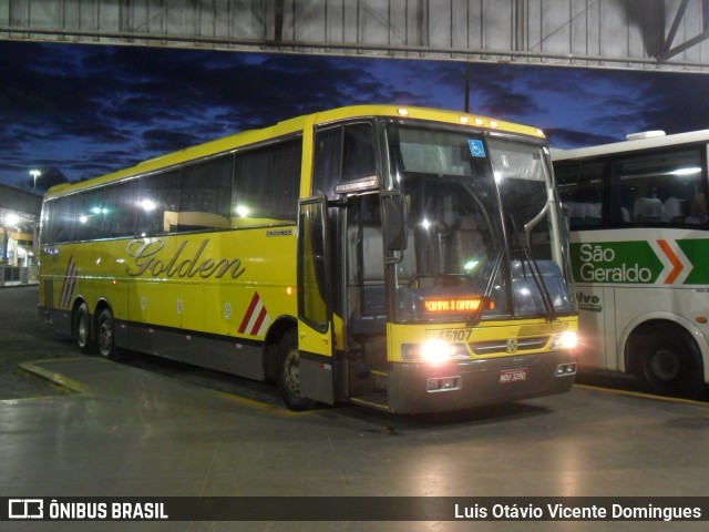 Viação Itapemirim 45107 na cidade de Campos dos Goytacazes, Rio de Janeiro, Brasil, por Luis Otávio Vicente Domingues. ID da foto: 8043671.