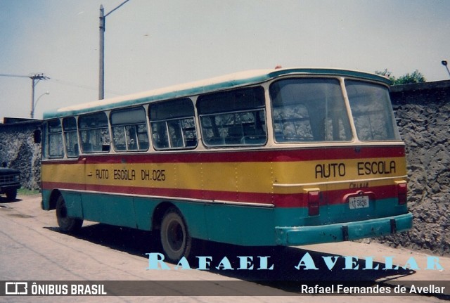 Ônibus Particulares DH.025 na cidade de Duque de Caxias, Rio de Janeiro, Brasil, por Rafael Fernandes de Avellar. ID da foto: 8042790.