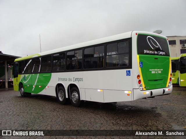 Expresso Princesa dos Campos 6061 na cidade de Ponta Grossa, Paraná, Brasil, por Alexandre M.  Sanches. Número da foto: #8047964.