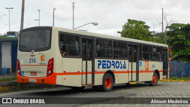 Empresa Pedrosa 214 na cidade de Recife, Pernambuco, Brasil, por Alisson Medeiros. ID da foto: 8045119.