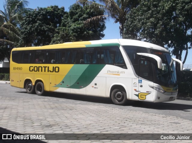 Empresa Gontijo de Transportes 18490 na cidade de Vitória da Conquista, Bahia, Brasil, por Cecílio Júnior. ID da foto: 8045759.