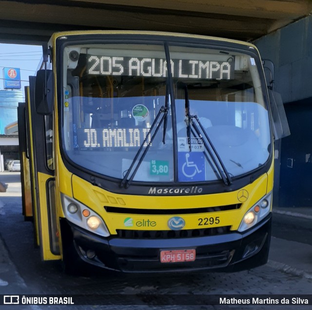 Viação Elite 2295 na cidade de Volta Redonda, Rio de Janeiro, Brasil, por Matheus Martins da Silva. Número da foto: #8044754.