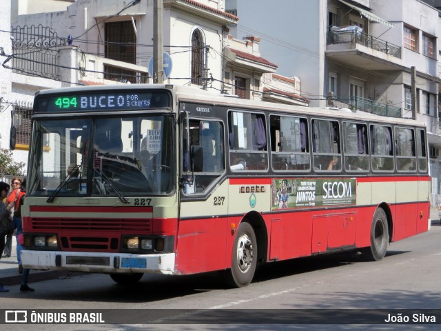 COETC - Cooperativa de Obreros y Empleados del Transporte Coletivo 227 na cidade de Montevideo, Montevideo, Uruguai, por João Silva. Número da foto: #8046020.