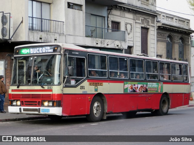 COETC - Cooperativa de Obreros y Empleados del Transporte Coletivo 251 na cidade de Montevideo, Montevideo, Uruguai, por João Silva. ID da foto: 8047051.