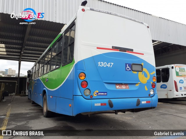 Vereda Transporte Ltda. 13047 na cidade de Vila Velha, Espírito Santo, Brasil, por Gabriel Lavnis. ID da foto: 8047657.