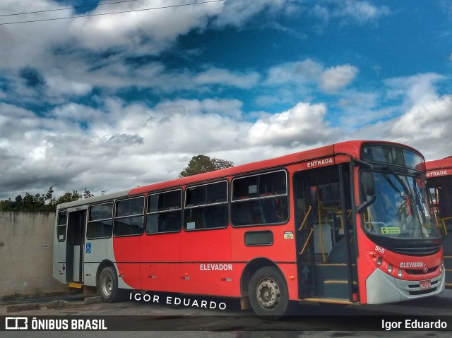 Expresso Unir 560 na cidade de Pedro Leopoldo, Minas Gerais, Brasil, por Igor Eduardo. Número da foto: #8048454.