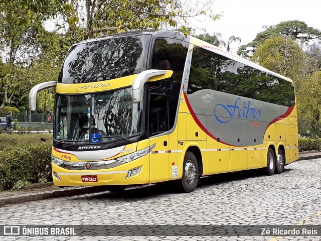Fábio Turismo 4500 na cidade de Petrópolis, Rio de Janeiro, Brasil, por Zé Ricardo Reis. Número da foto: #8052555.