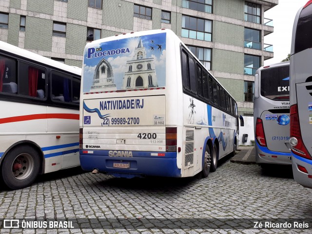 P Locadora 4200 na cidade de Petrópolis, Rio de Janeiro, Brasil, por Zé Ricardo Reis. ID da foto: 8052487.