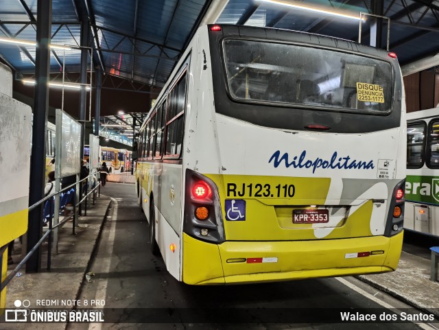 Viação Nilopolitana RJ 123.110 na cidade de Duque de Caxias, Rio de Janeiro, Brasil, por Walace dos Santos. ID da foto: 8058419.