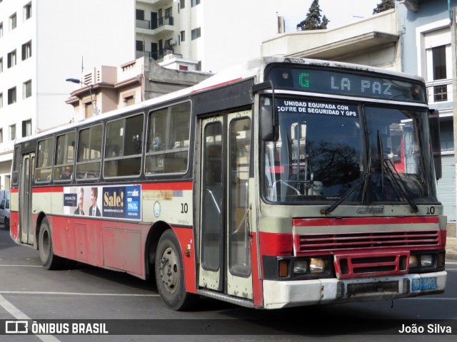 COETC - Cooperativa de Obreros y Empleados del Transporte Coletivo 10 na cidade de Montevideo, Montevideo, Uruguai, por João Silva. ID da foto: 8058379.