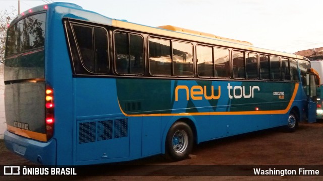 New Tour Turismo 910 na cidade de Macaé, Rio de Janeiro, Brasil, por Washington Firme. Número da foto: #8060831.