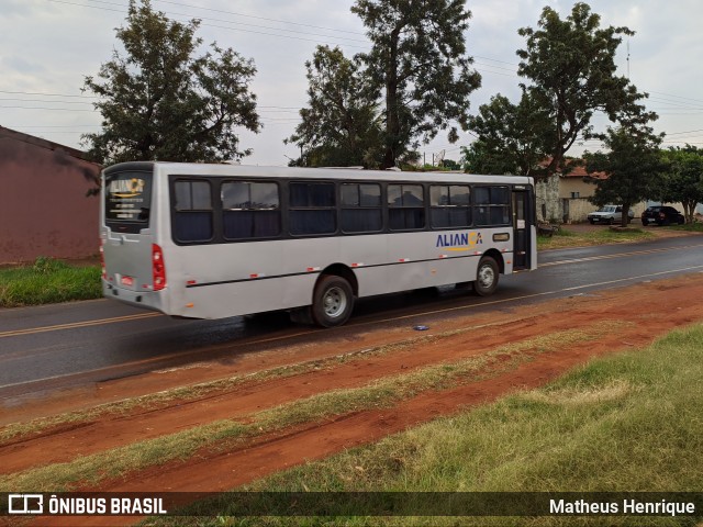 Aliança Transportes 1520 na cidade de Deodápolis, Mato Grosso do Sul, Brasil, por Matheus Henrique. Número da foto: #8060544.