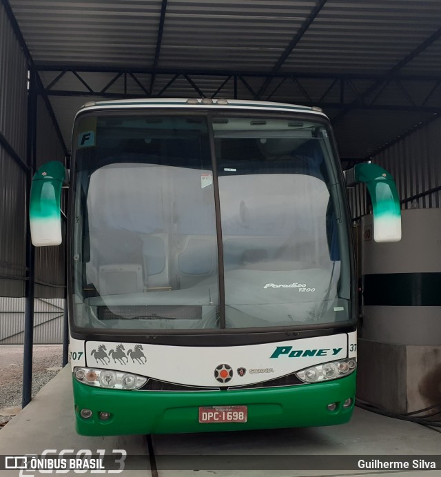 Trans Poney 3707 na cidade de São Vicente, São Paulo, Brasil, por Guilherme Silva. Número da foto: #7983111.