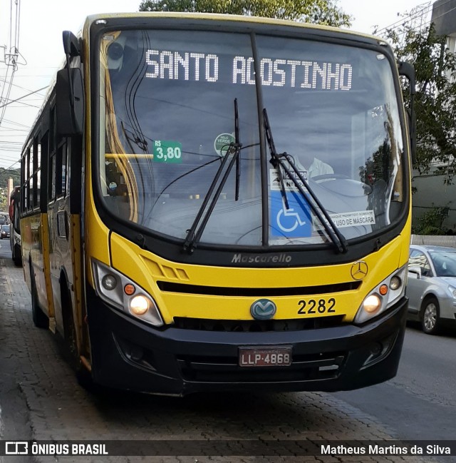 Viação Elite 2282 na cidade de Volta Redonda, Rio de Janeiro, Brasil, por Matheus Martins da Silva. ID da foto: 7983803.