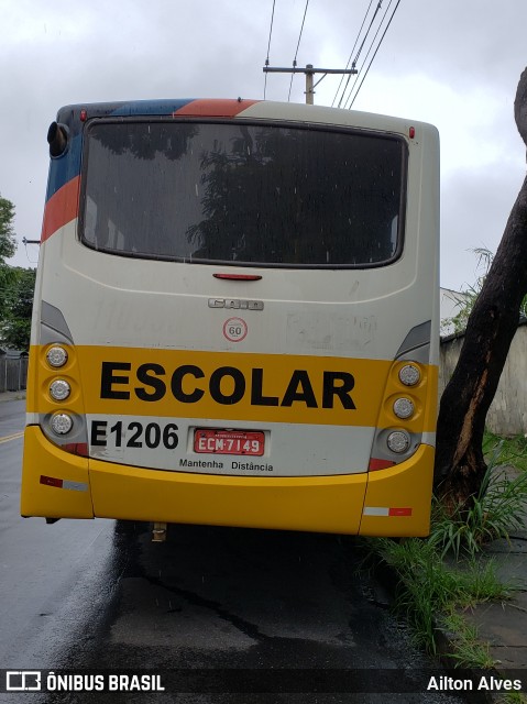 Escolares E1206 na cidade de Belo Horizonte, Minas Gerais, Brasil, por Ailton Alves. ID da foto: 7987085.