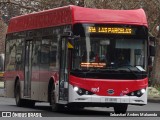 Metbus  na cidade de Santiago, Santiago, Metropolitana de Santiago, Chile, por Sebastian Andres Maluenda. ID da foto: :id.