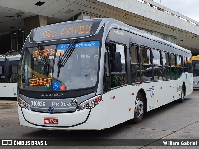 TCB - Sociedade de Transportes Coletivos de Brasília 01093-6 na cidade de Brasília, Distrito Federal, Brasil, por William Gabriel. Número da foto: #7991319.