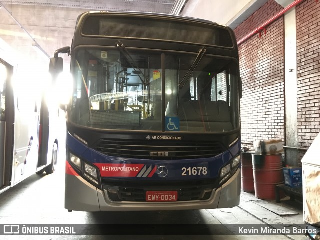 Viação Osasco 21.678 na cidade de Carapicuíba, São Paulo, Brasil, por Kevin Miranda Barros. Número da foto: #7995858.
