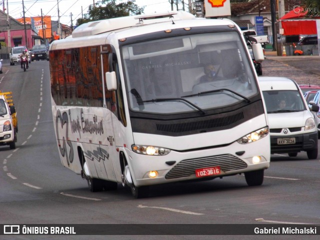 G3 Transport Executive  na cidade de Ponta Grossa, Paraná, Brasil, por Gabriel Michalski. ID da foto: 7996113.