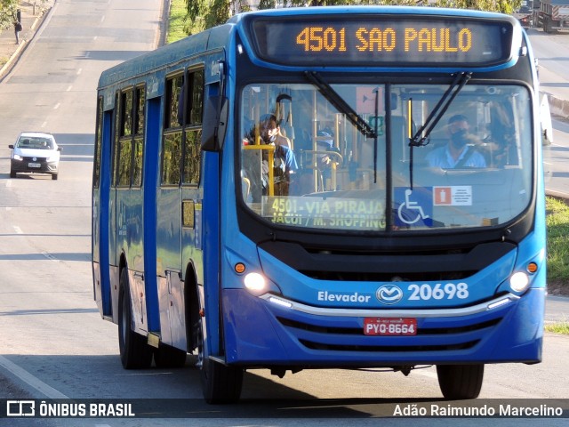 Viação Globo 20698 na cidade de Belo Horizonte, Minas Gerais, Brasil, por Adão Raimundo Marcelino. Número da foto: #7996507.