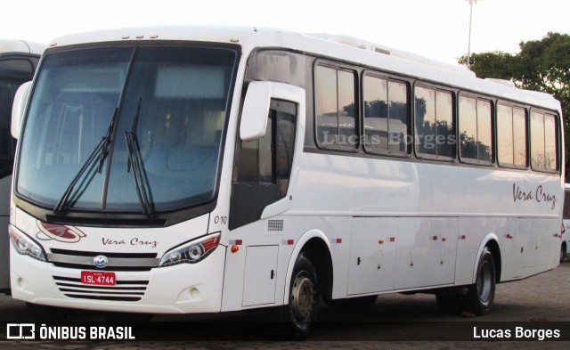Vera Cruz Transporte e Turismo 010 na cidade de Araxá, Minas Gerais, Brasil, por Lucas Borges . Número da foto: #8064338.